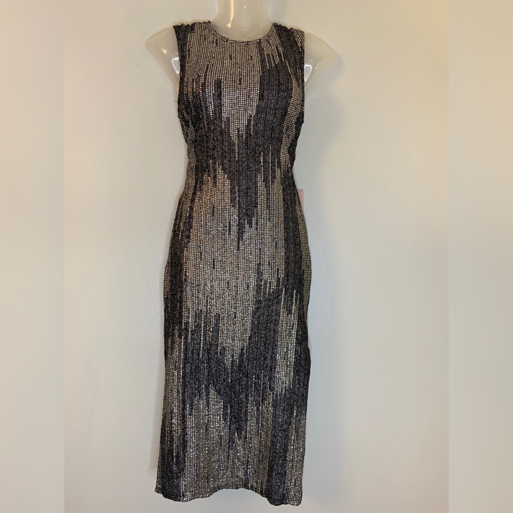 FOREVER 21 Black & Gold Metallic Shimmer Dress